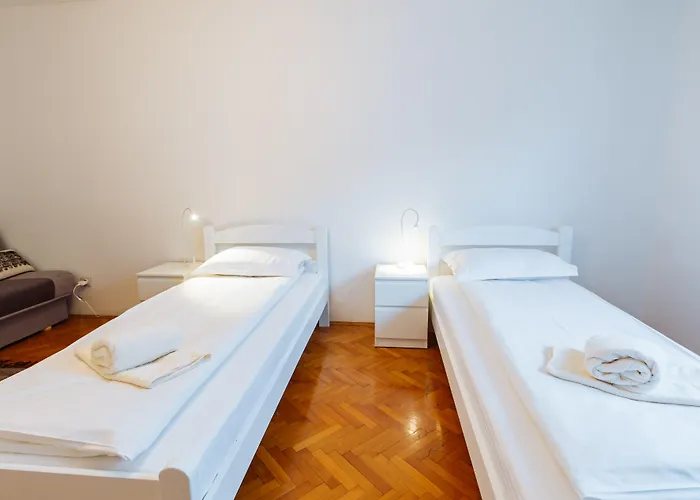 Casa de hóspedes Emona