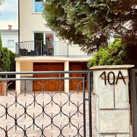 Emona Hiša za goste